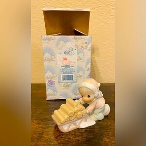 Retired Precious Moments Sugar Town Figurine